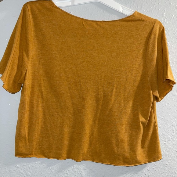 orange crop top - Picture 2 of 2